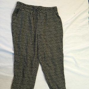 🦚🦚🦚 FOREVER 21 WOMENS PANTS SIZE M 🦚🦚🦚